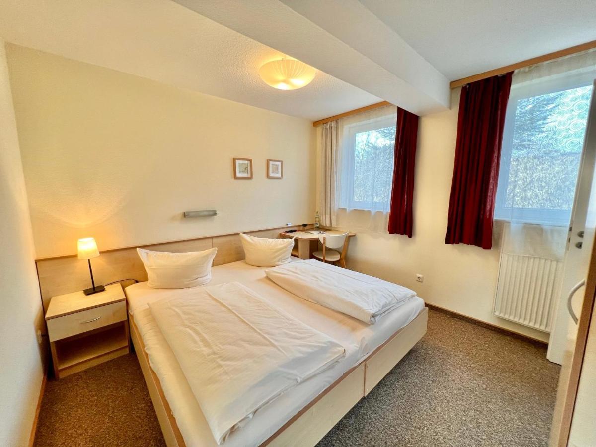 Gaestehaus Suedheide Hambühren Екстериор снимка